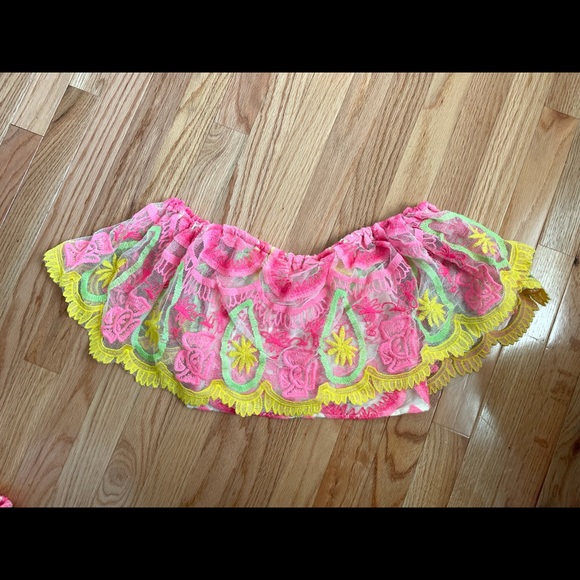 Jen’s Pirate Booty Acid Pixie Flounce Top - Picture 1 of 2